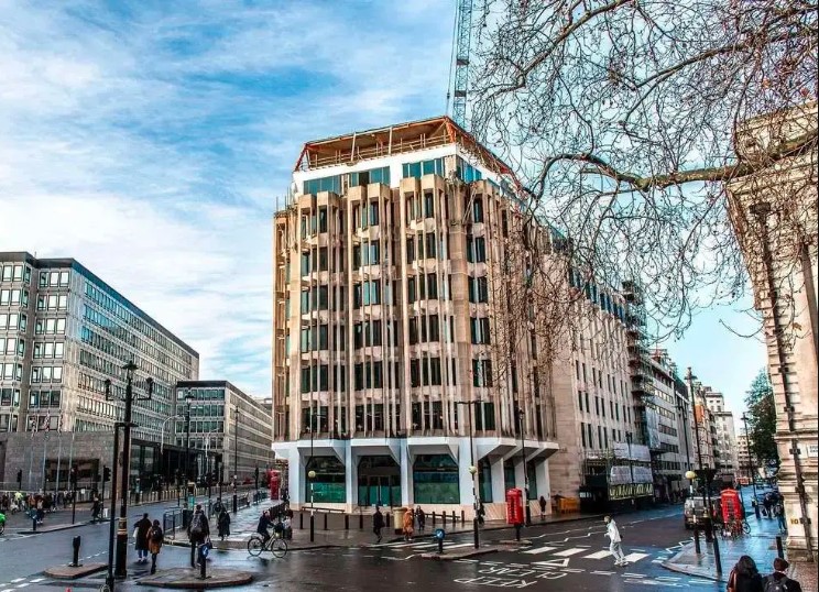 تراژدی کمدی کرسنت در ایستگاه آخر!